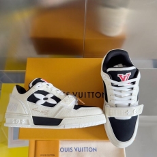 Louis Vuitton Trainer Sneaker